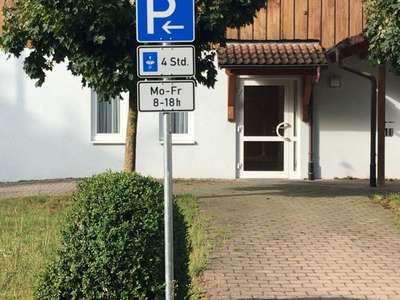 Neue Parkdauer am Weiherplatz/Vereinsheim